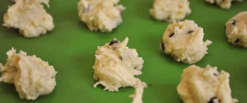 Иллюстрация к книге — Рецепты. Печенье с «изюминкой» [i_031.jpg]