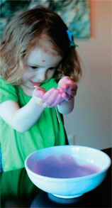 Иллюстрация к книге — Дома весело! Развивающие игры для самых маленьких [i_030.jpg]