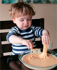 Иллюстрация к книге — Дома весело! Развивающие игры для самых маленьких [i_075.jpg]