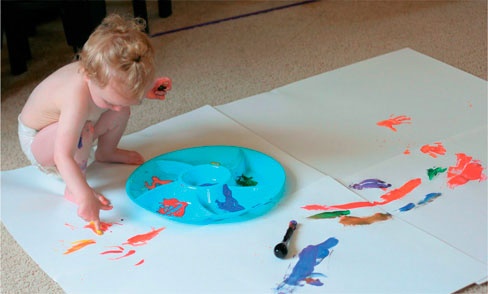 Иллюстрация к книге — Дома весело! Развивающие игры для самых маленьких [i_083.jpg]