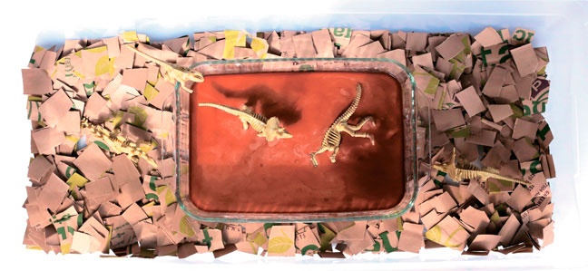 Иллюстрация к книге — Дома весело! Развивающие игры для самых маленьких [i_129.jpg]