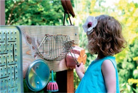 Иллюстрация к книге — Дома весело! Развивающие игры для самых маленьких [i_222.jpg]