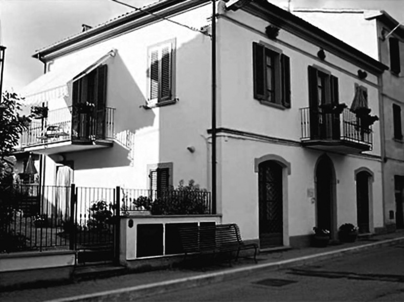 Иллюстрация к книге — Моника Беллуччи. Кто простит мне мою красоту [i_007.jpg]