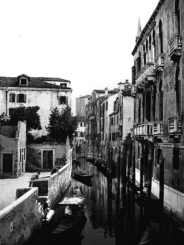 Иллюстрация к книге — Моника Беллуччи. Кто простит мне мою красоту [i_011.jpg]