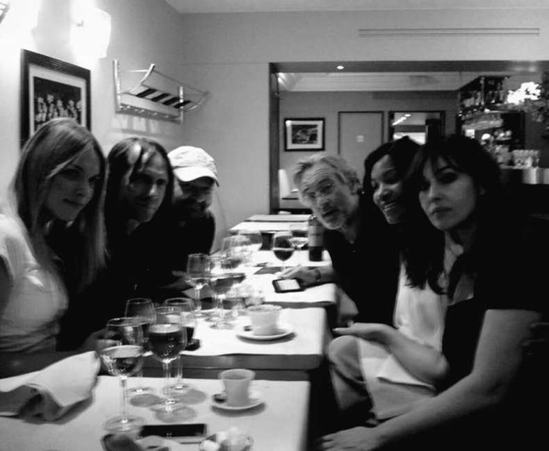 Иллюстрация к книге — Моника Беллуччи. Кто простит мне мою красоту [i_020.jpg]