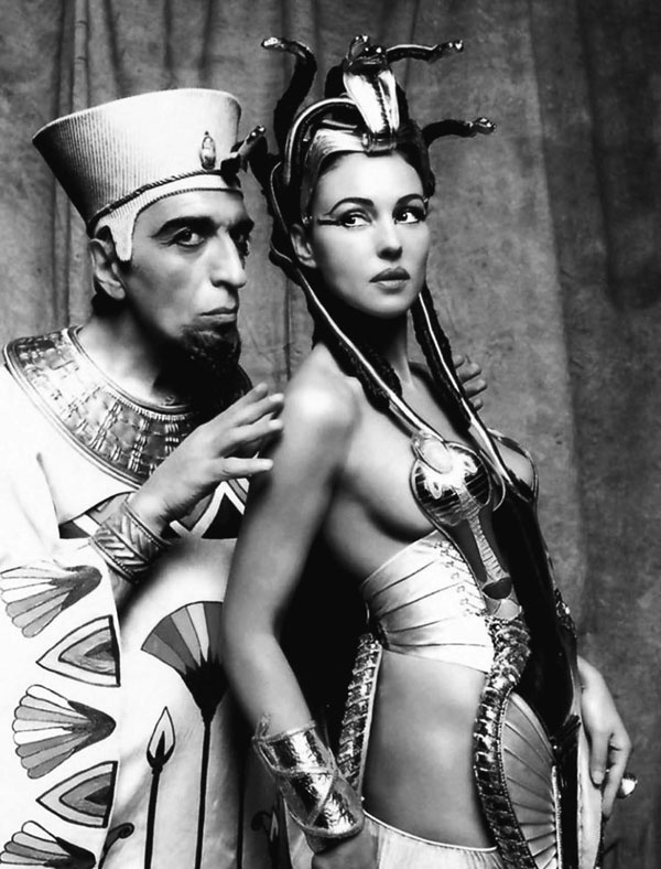 Иллюстрация к книге — Моника Беллуччи. Кто простит мне мою красоту [i_085.jpg]