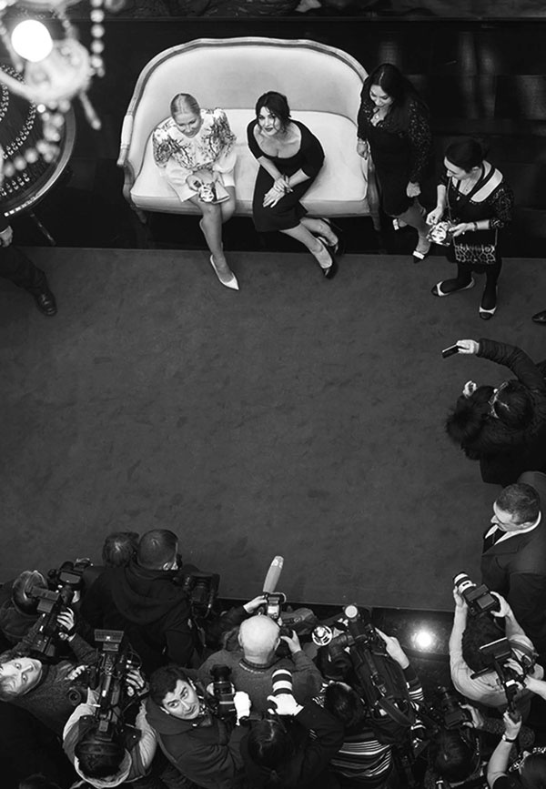 Иллюстрация к книге — Моника Беллуччи. Кто простит мне мою красоту [i_114.jpg]