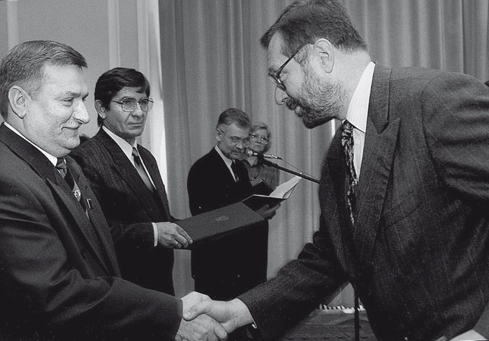 Иллюстрация к книге — Как нам жить? Мои стратегии [i_037.jpg]