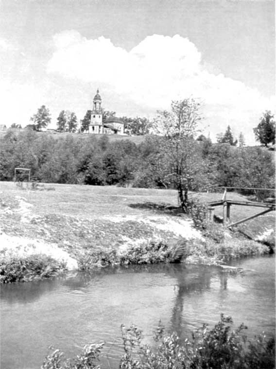 Иллюстрация к книге — Островский в Берендеевке [i_027.jpg]