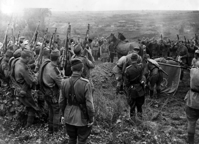 Иллюстрация к книге — Прохоровка. Неизвестное сражение Великой войны [i_041.jpg]