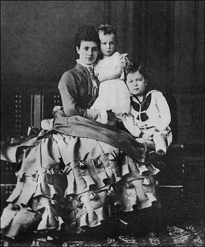 Иллюстрация к книге — В Мраморном дворце [i_016.jpg]