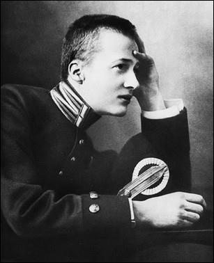 Иллюстрация к книге — В Мраморном дворце [i_028.jpg]