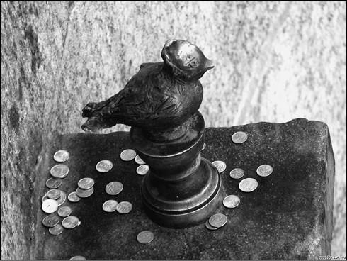 Иллюстрация к книге — 100 великих курьезов истории [i_100.jpg]