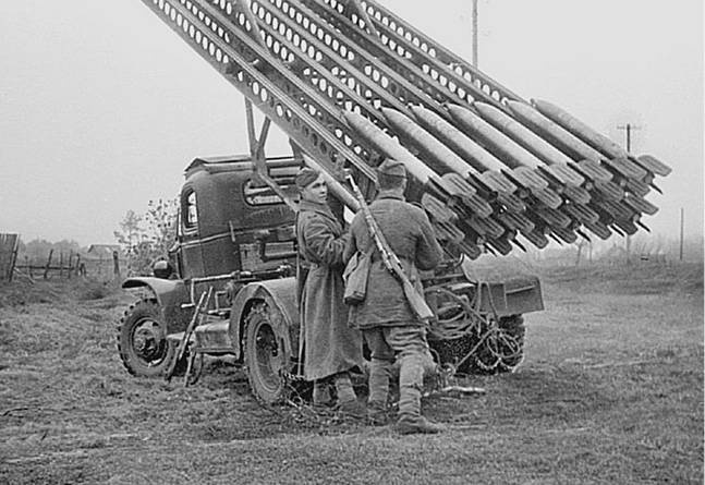 Иллюстрация к книге — 100 великих тайн Второй мировой [i_031.jpg]