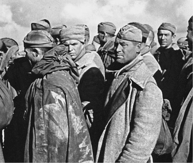 Иллюстрация к книге — 100 великих тайн Второй мировой [i_037.jpg]