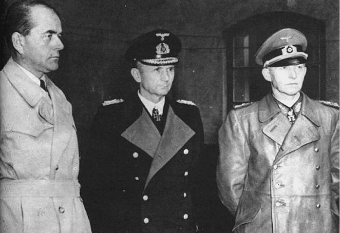 Иллюстрация к книге — 100 великих тайн Второй мировой [i_075.jpg]