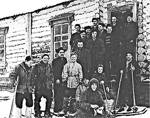 Иллюстрация к книге — 100 великих загадок современности [i_056.jpg]