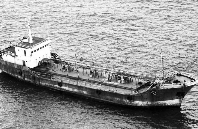 Иллюстрация к книге — 100 великих загадок современности [i_094.jpg]