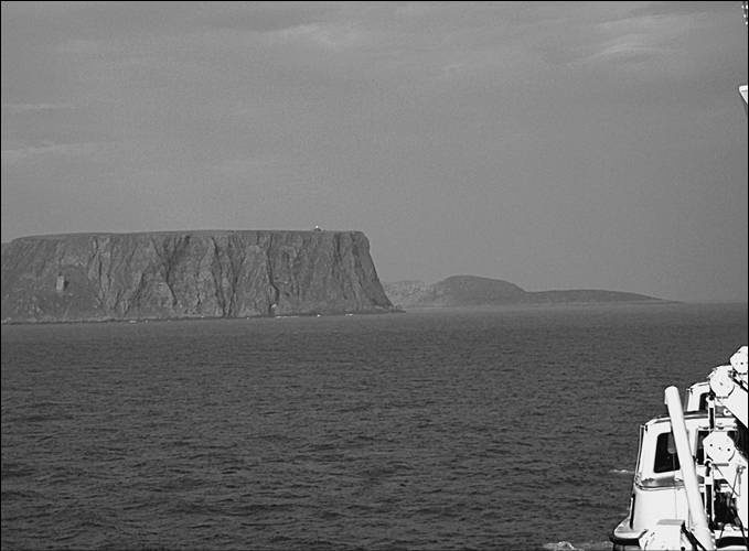 Иллюстрация к книге — 100 великих тайн океана [_16.jpg]