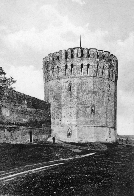 Иллюстрация к книге — Привидения русских усадеб. И не только… [i_053.jpg]