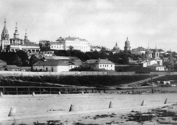 Иллюстрация к книге — Привидения русских усадеб. И не только… [i_075.jpg]