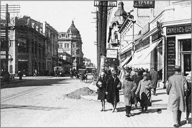 Иллюстрация к книге — 100 великих операций спецслужб [i_007.jpg]