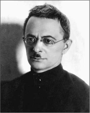 Иллюстрация к книге — 100 великих операций спецслужб [i_010.jpg]