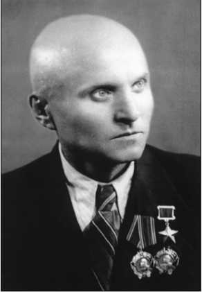 Иллюстрация к книге — 100 великих операций спецслужб [i_045.jpg]