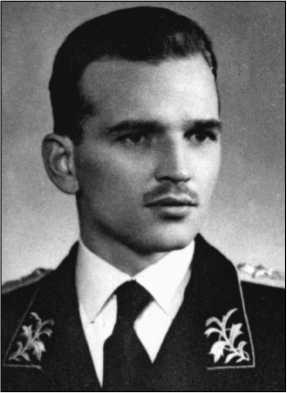 Иллюстрация к книге — 100 великих операций спецслужб [i_062.jpg]