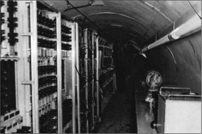 Иллюстрация к книге — 100 великих операций спецслужб [i_065.jpg]