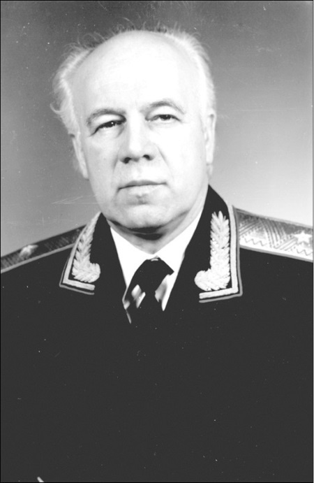 Иллюстрация к книге — Секретная миссия резидента «Патраса» [i_029.jpg]