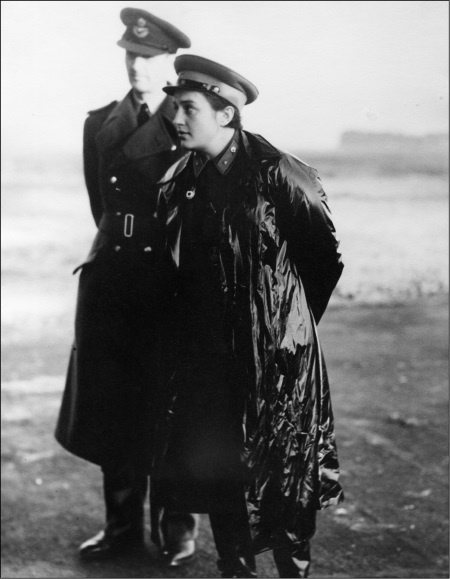 Иллюстрация к книге — Я – снайпер. В боях за Севастополь и Одессу [i_018.jpg]