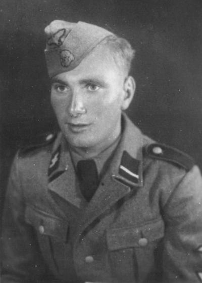 Иллюстрация к книге — 32-я добровольческая гренадерская дивизия СС «30 января» [img_02.jpg]