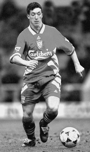 Иллюстрация к книге — 100 великих футбольных матчей [i_075.jpg]