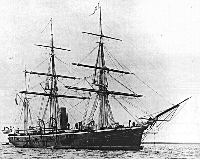 Иллюстрация к книге — Погибли без боя. Катастрофы русских кораблей XVIII–XX вв. [i_010.jpg]