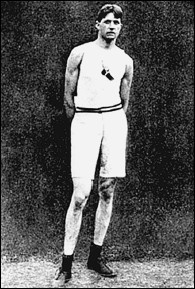 Иллюстрация к книге — 100 великих олимпийских чемпионов [i_003.jpg]