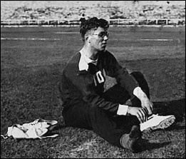 Иллюстрация к книге — 100 великих олимпийских чемпионов [i_022.jpg]