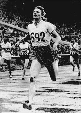 Иллюстрация к книге — 100 великих олимпийских чемпионов [i_026.jpg]