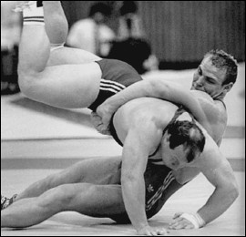 Иллюстрация к книге — 100 великих олимпийских чемпионов [i_097.jpg]