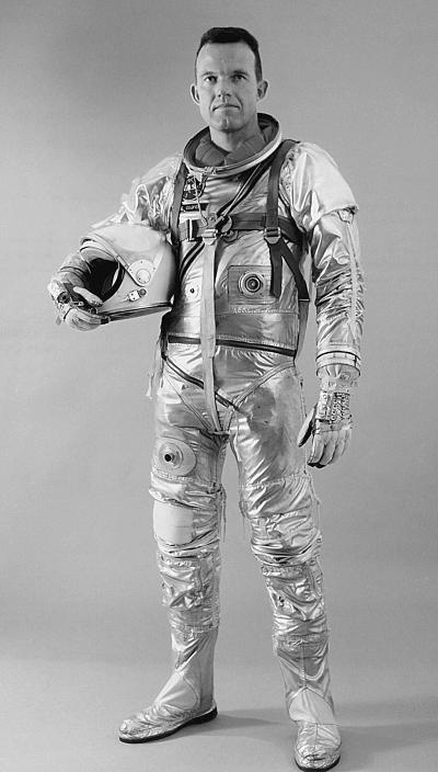 Иллюстрация к книге — 100 великих тайн вселенной [_99.jpg]