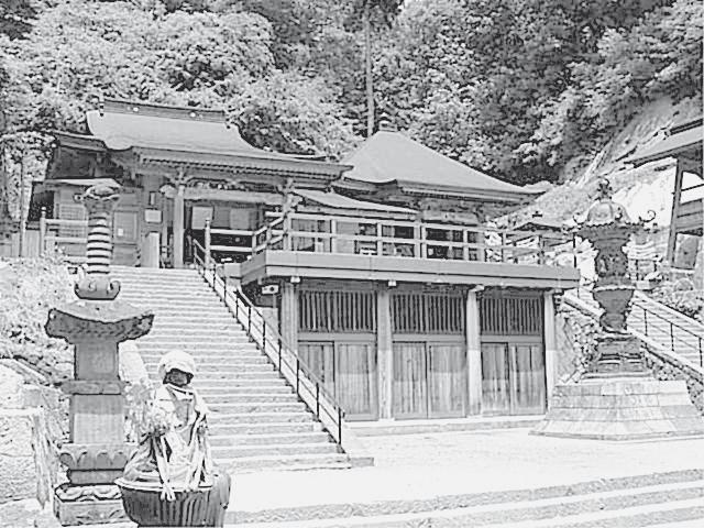 Иллюстрация к книге — 100 великих монастырей [i_034.jpg]