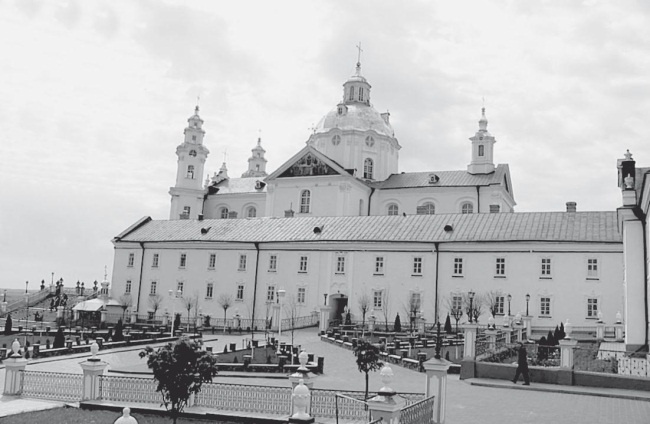 Иллюстрация к книге — 100 великих монастырей [i_036.jpg]