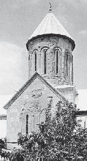 Иллюстрация к книге — 100 великих монастырей [i_058.jpg]