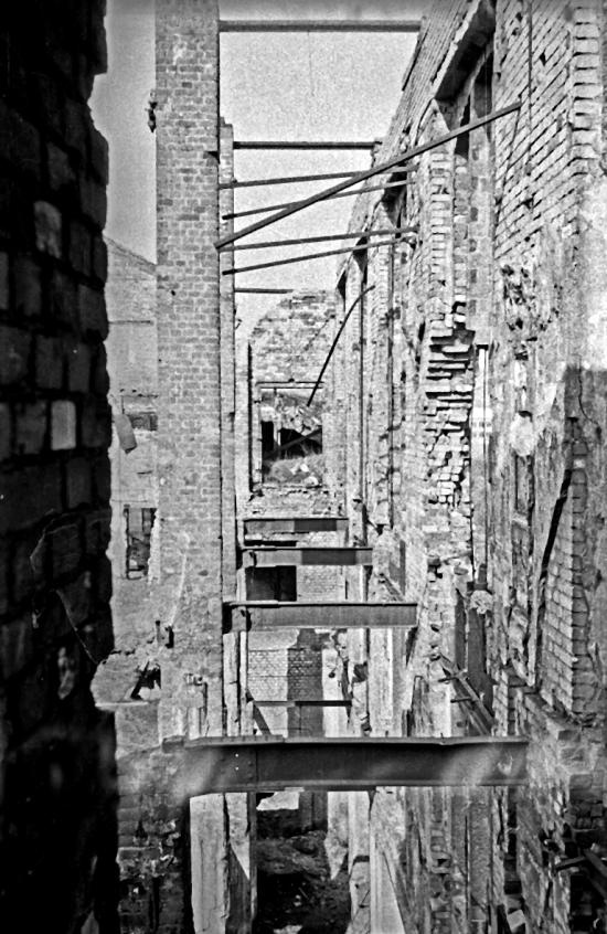 Иллюстрация к книге — Тайный код Кёнигсберга [_227_2.jpg]