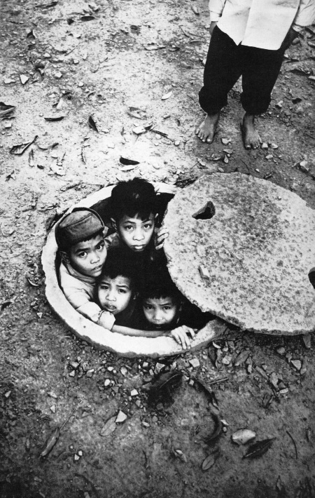 Иллюстрация к книге — Соединенные Штаты Америки. Противостояние и сдерживание [i_026.jpg]