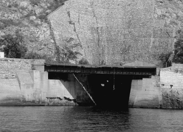 Иллюстрация к книге — Четыре трагедии Крыма [i_103.jpg]