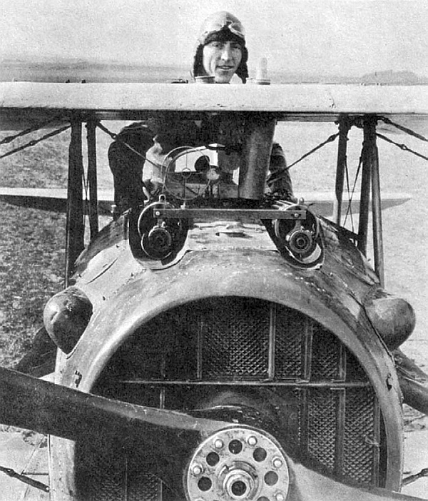 Иллюстрация к книге — 100 великих тайн Первой Мировой [i_020.jpg]