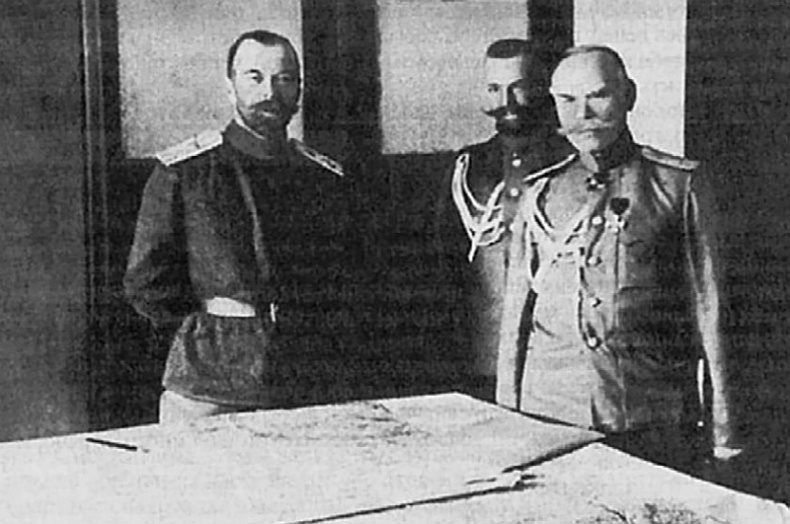 Иллюстрация к книге — 100 великих тайн Первой Мировой [i_054.jpg]