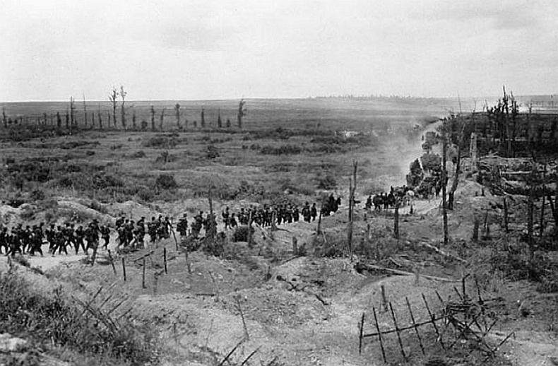 Иллюстрация к книге — 100 великих тайн Первой Мировой [i_090.jpg]