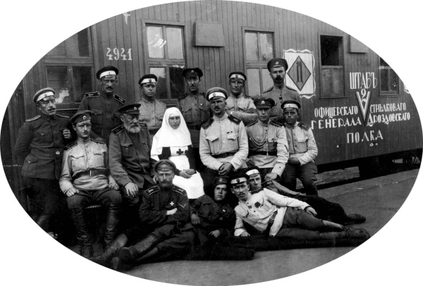 Иллюстрация к книге — Дроздовцы в огне [i_005.jpg]